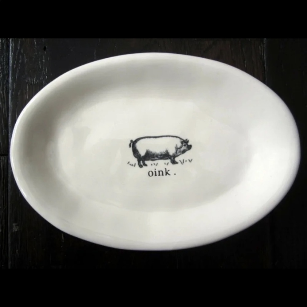 BRAND NEW Rae Dunn Oink oval